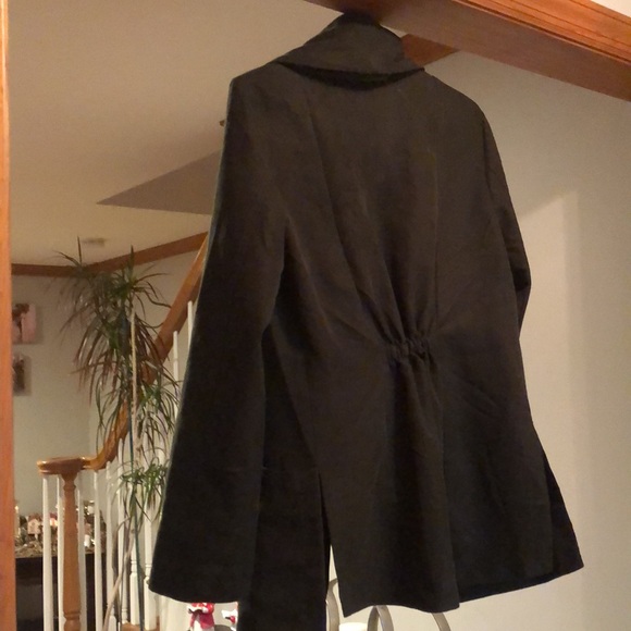 Cute jacket from  Tobi used but in good condition - Picture 2 of 3